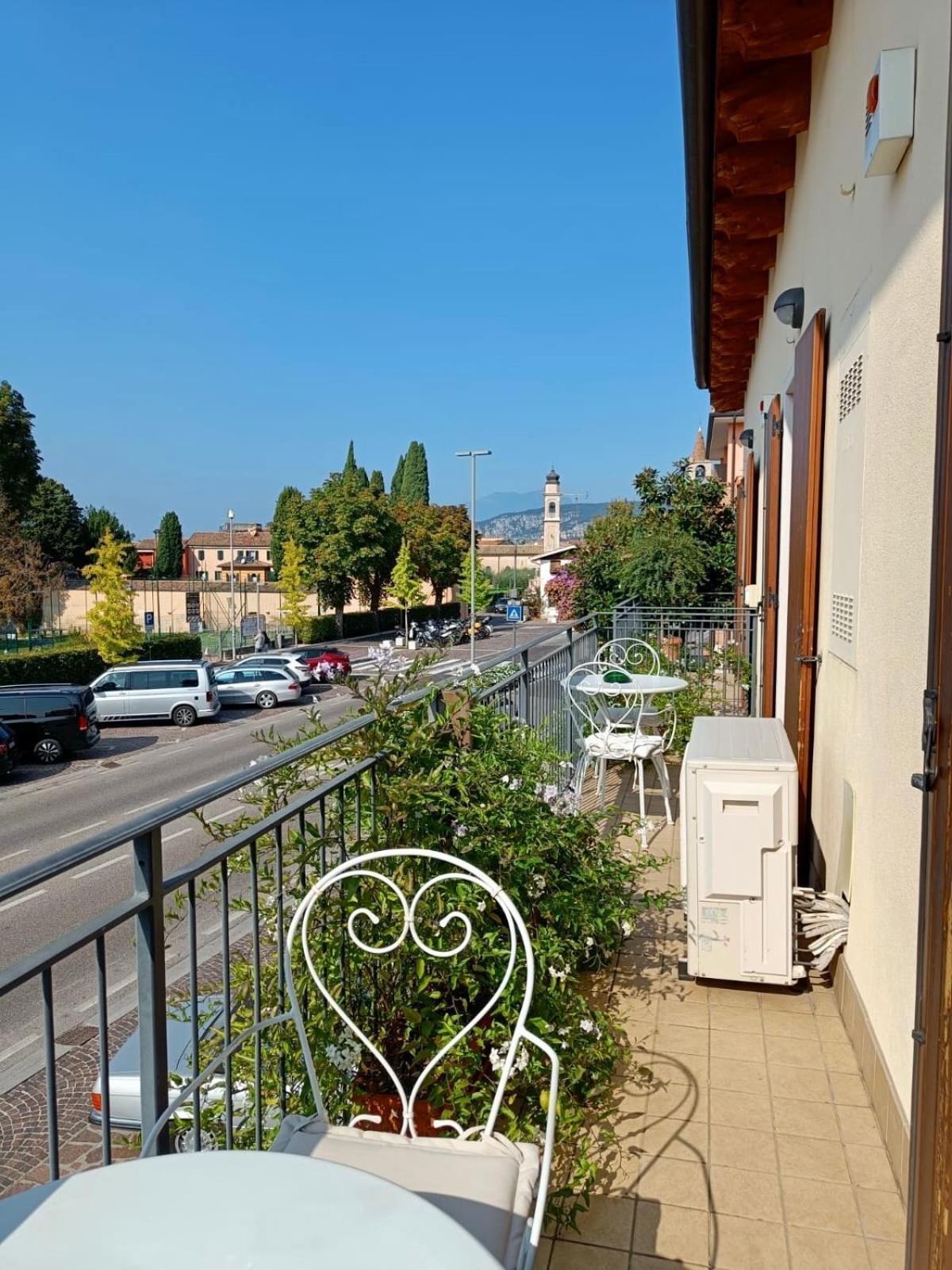Bed & Breakfast Lucy Bardolino Luaran gambar